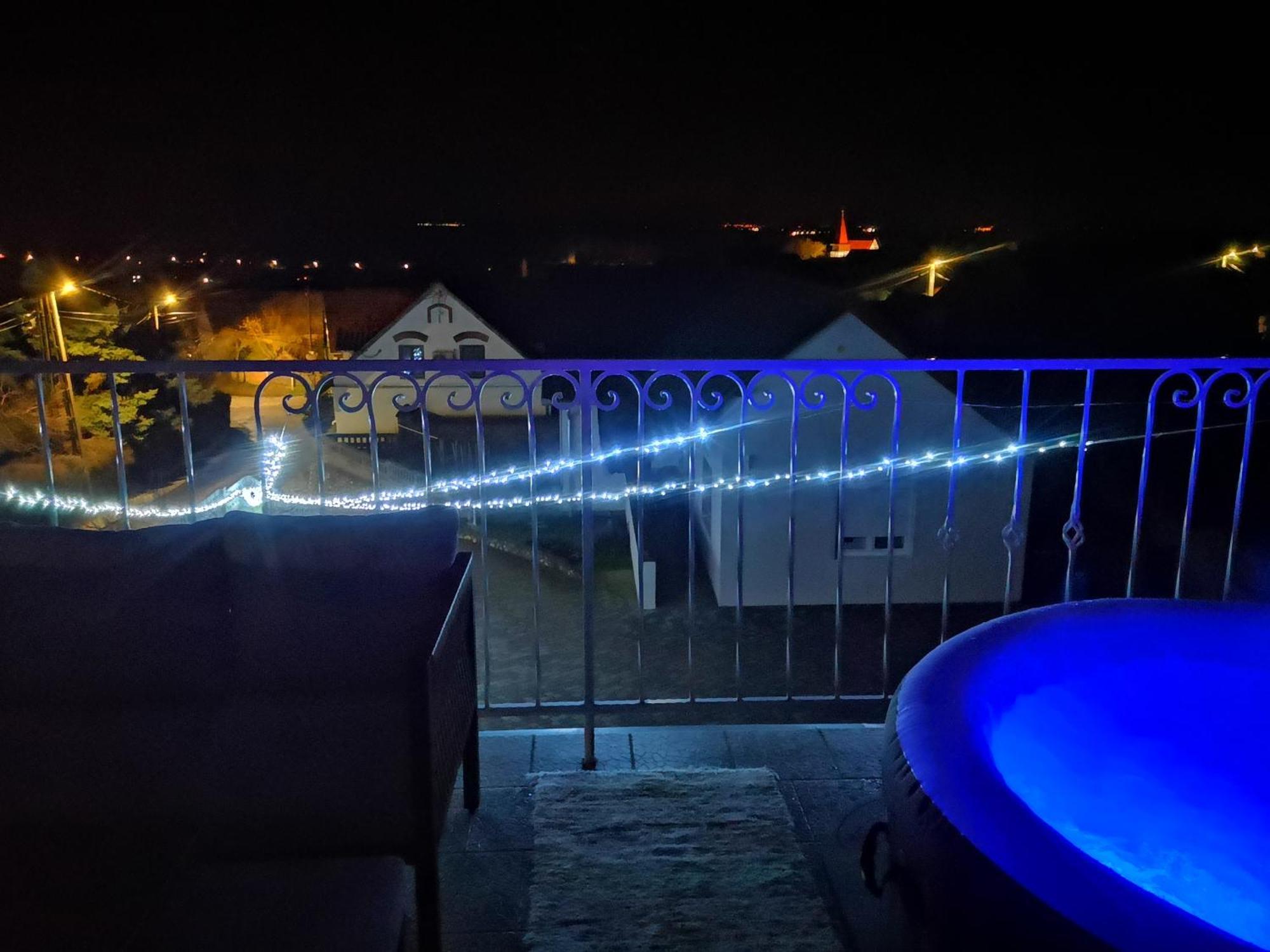 Szabo Vendeghaz Hotell Villány Exteriör bild